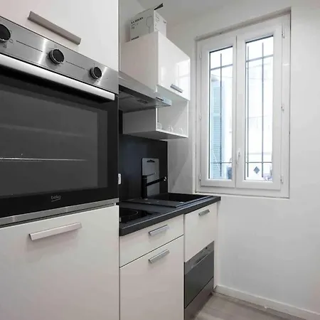 Apartament Charming In The Center Of Nicea